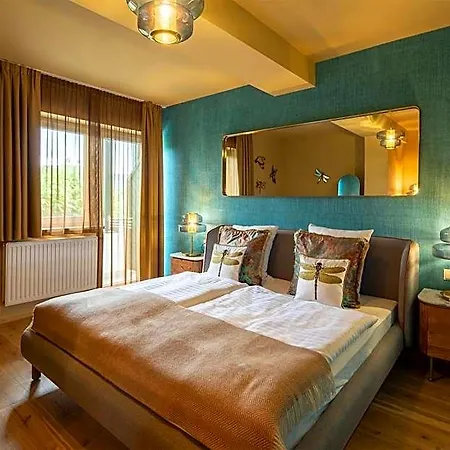 Newly Renovated Boutique Giulia Slow 3*