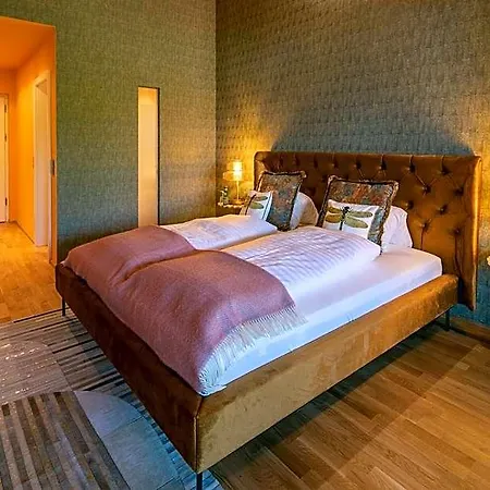 Newly Renovated Boutique Giulia Slow 3*